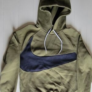 Nike Hooded Sweatshirt